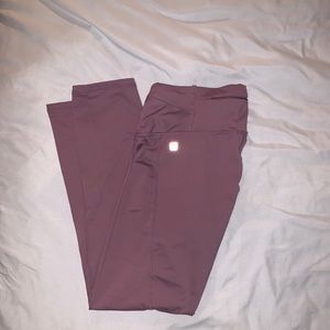 Mauve Cropped Fabletics Leggings